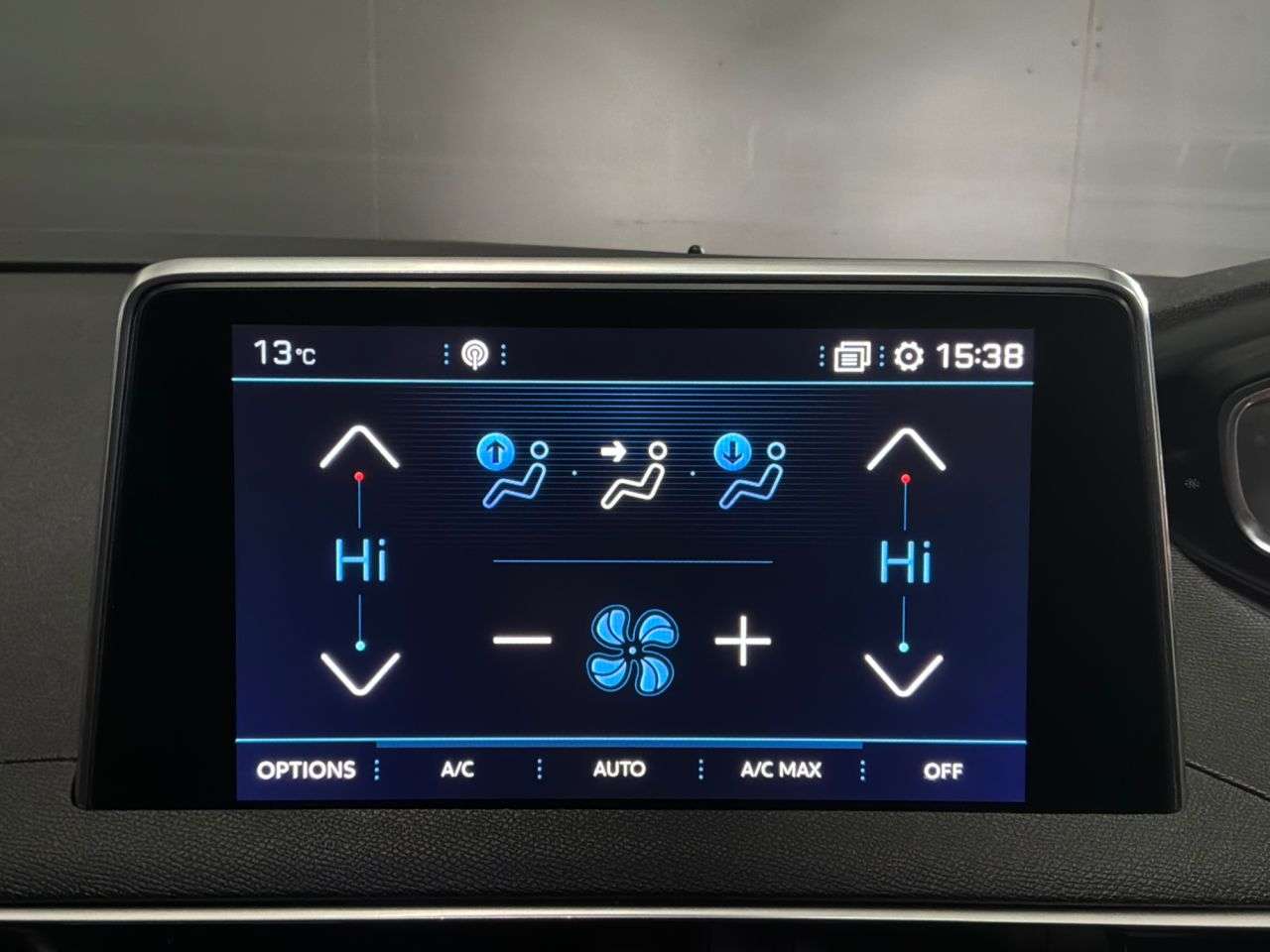 2019 PEUGEOT 3008 2019 PEUGEOT 3008