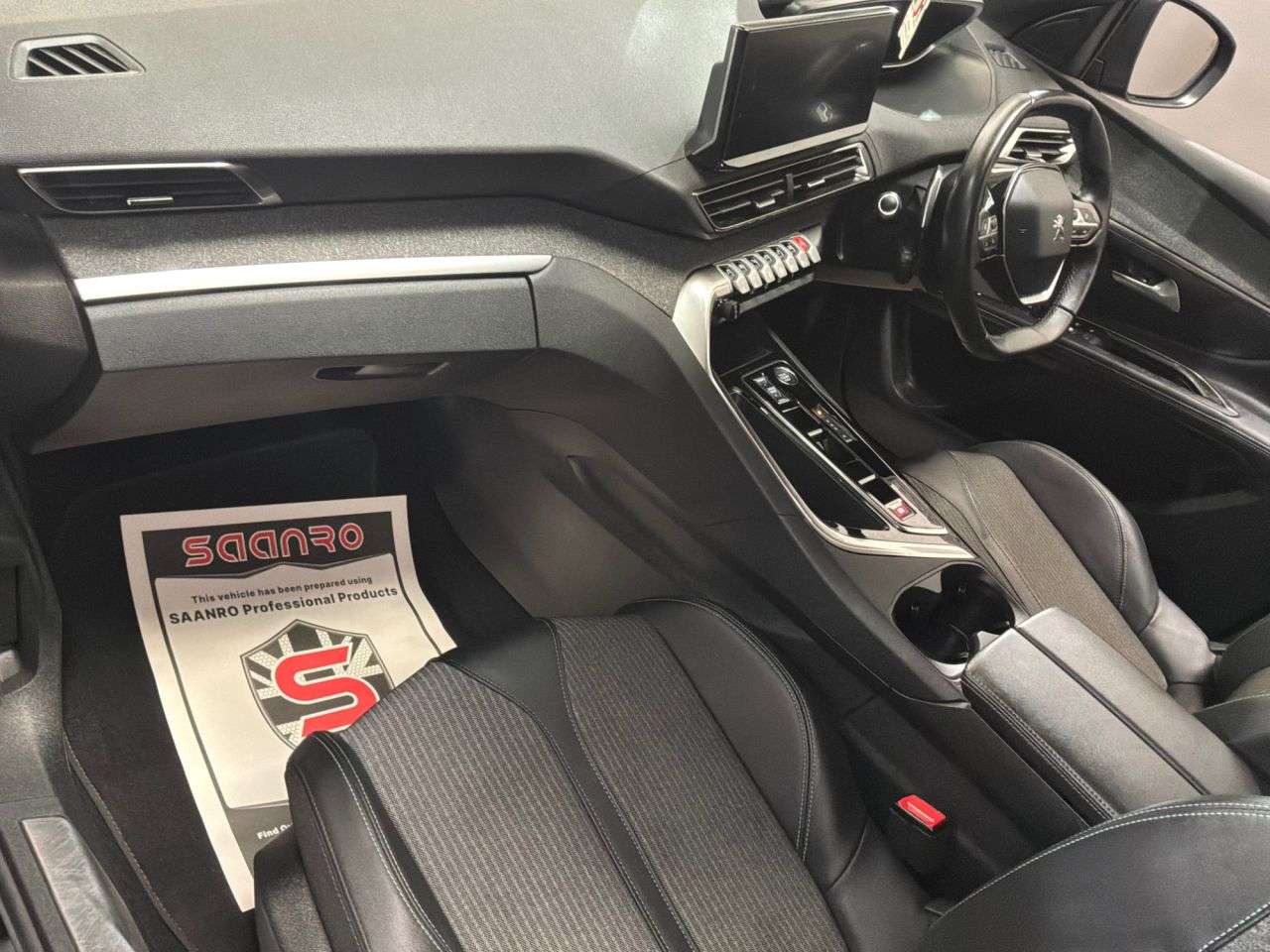 2023 PEUGEOT 5008 2023 PEUGEOT 5008