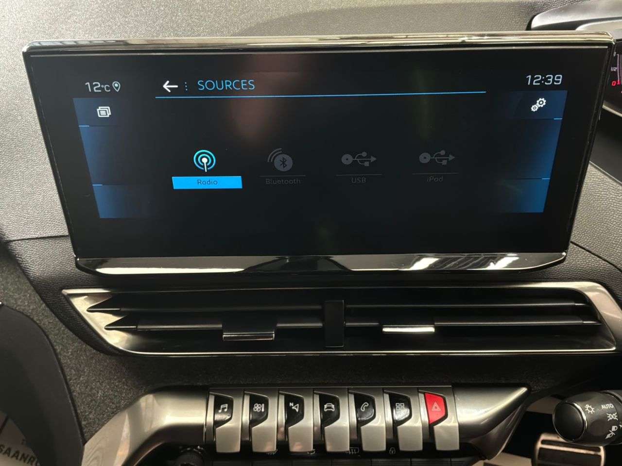 2023 PEUGEOT 5008 2023 PEUGEOT 5008