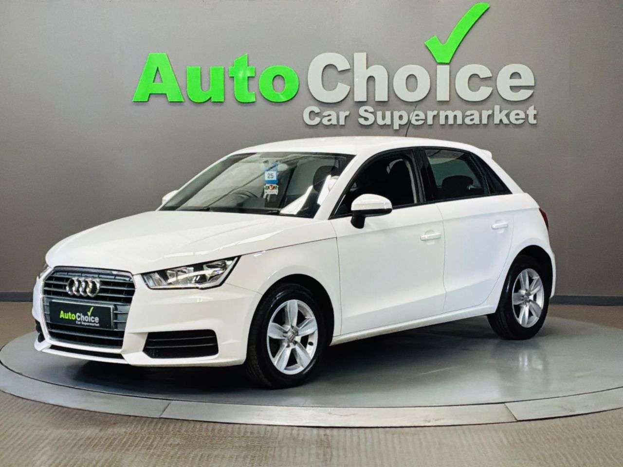 2017 AUDI A1 2017 AUDI A1