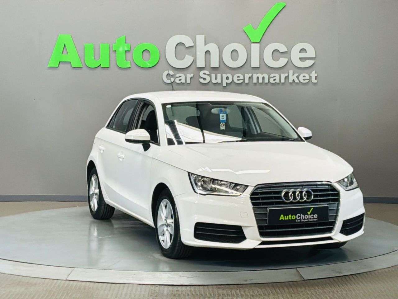 2017 AUDI A1 2017 AUDI A1