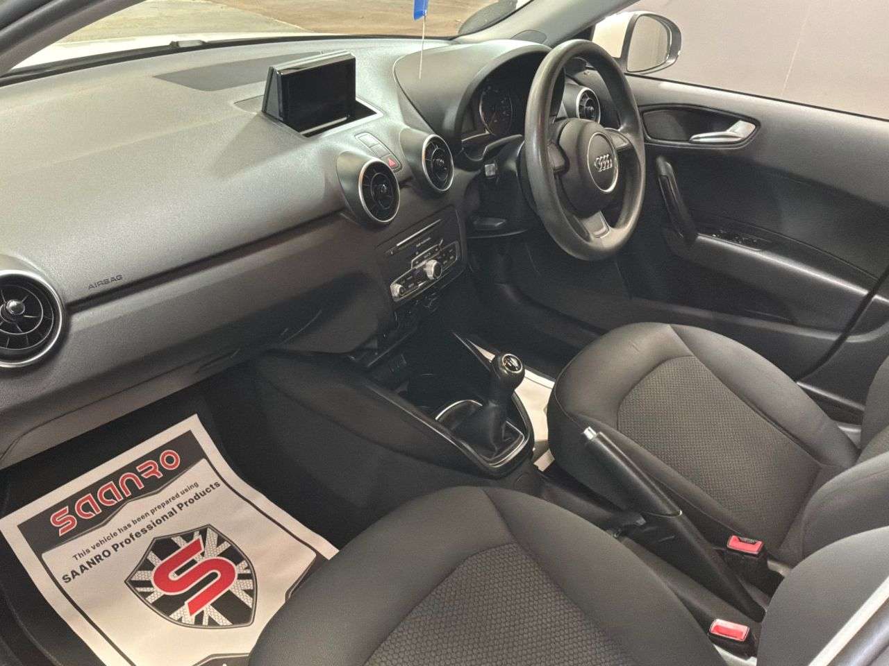 2017 AUDI A1 2017 AUDI A1