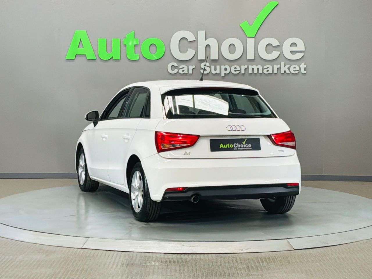 2017 AUDI A1 2017 AUDI A1