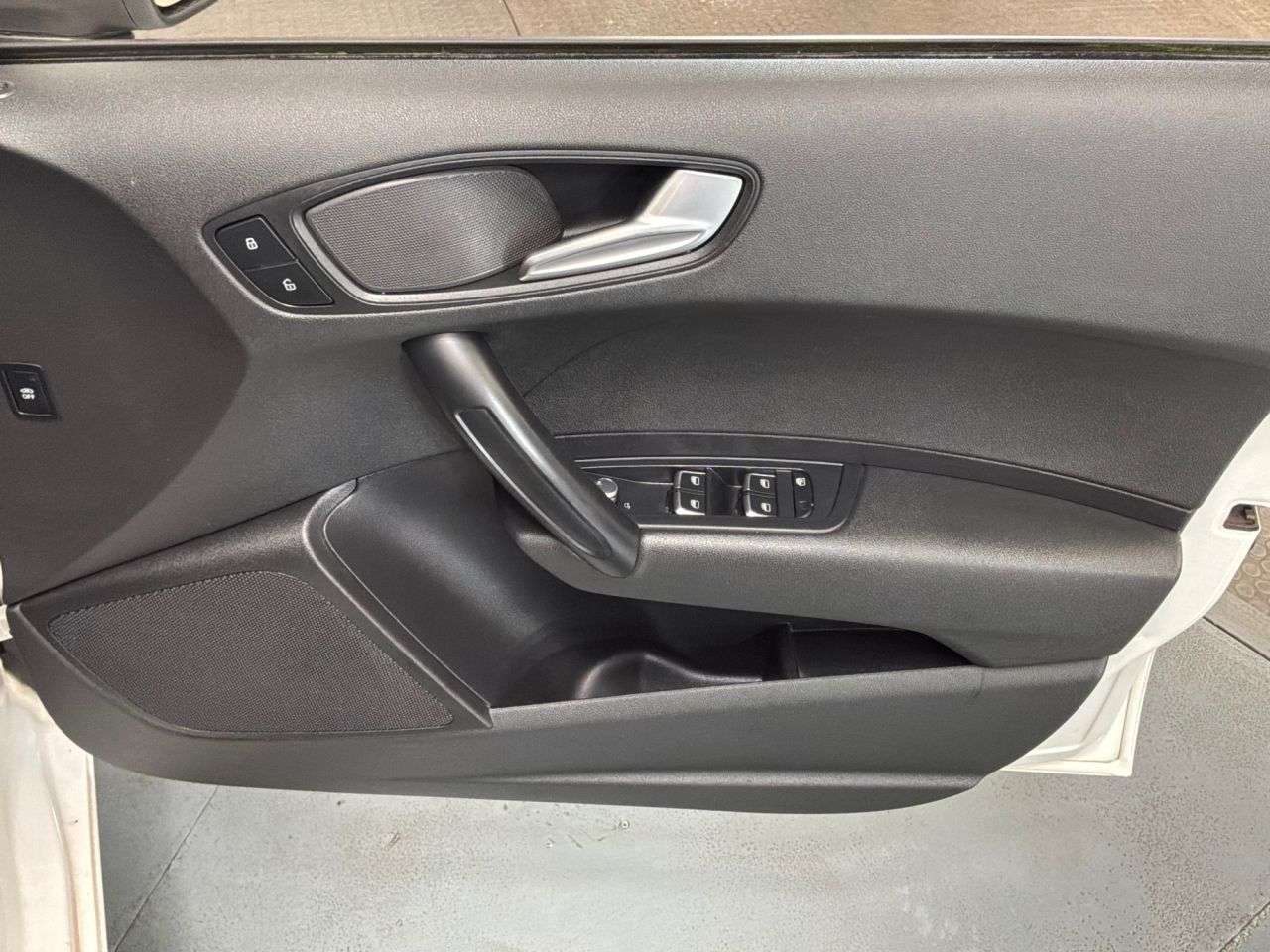 2017 AUDI A1 2017 AUDI A1