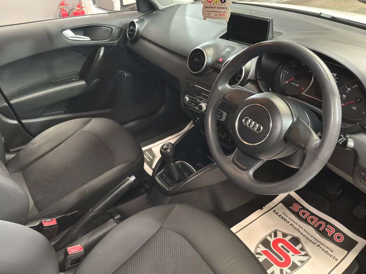 2017 AUDI A1 2017 AUDI A1