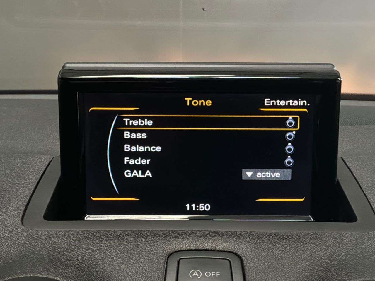 2017 AUDI A1 2017 AUDI A1