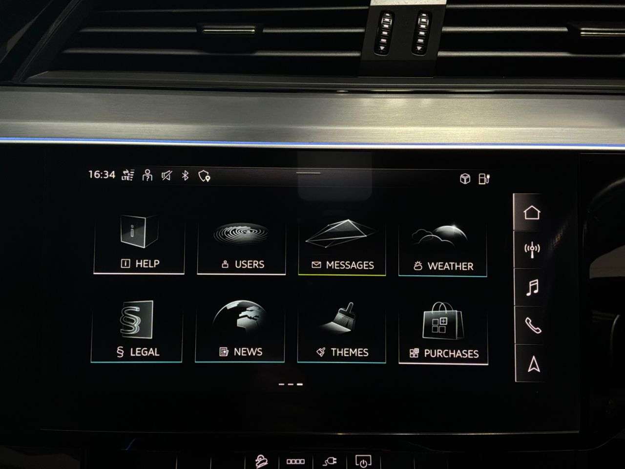 2023 AUDI E-TRON 2023 AUDI E-TRON