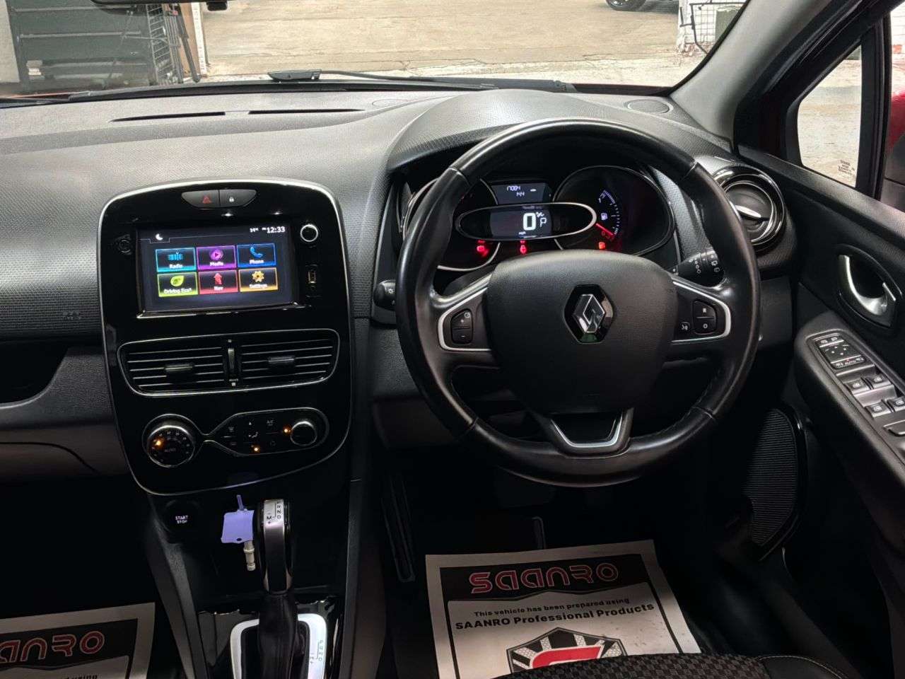 2017 RENAULT CLIO 2017 RENAULT CLIO