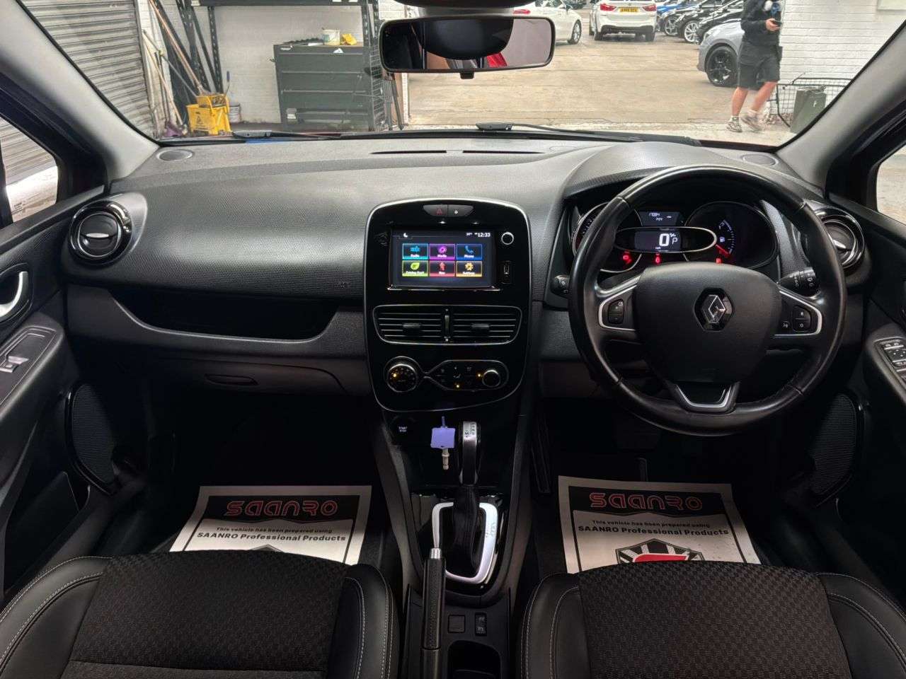 2017 RENAULT CLIO 2017 RENAULT CLIO