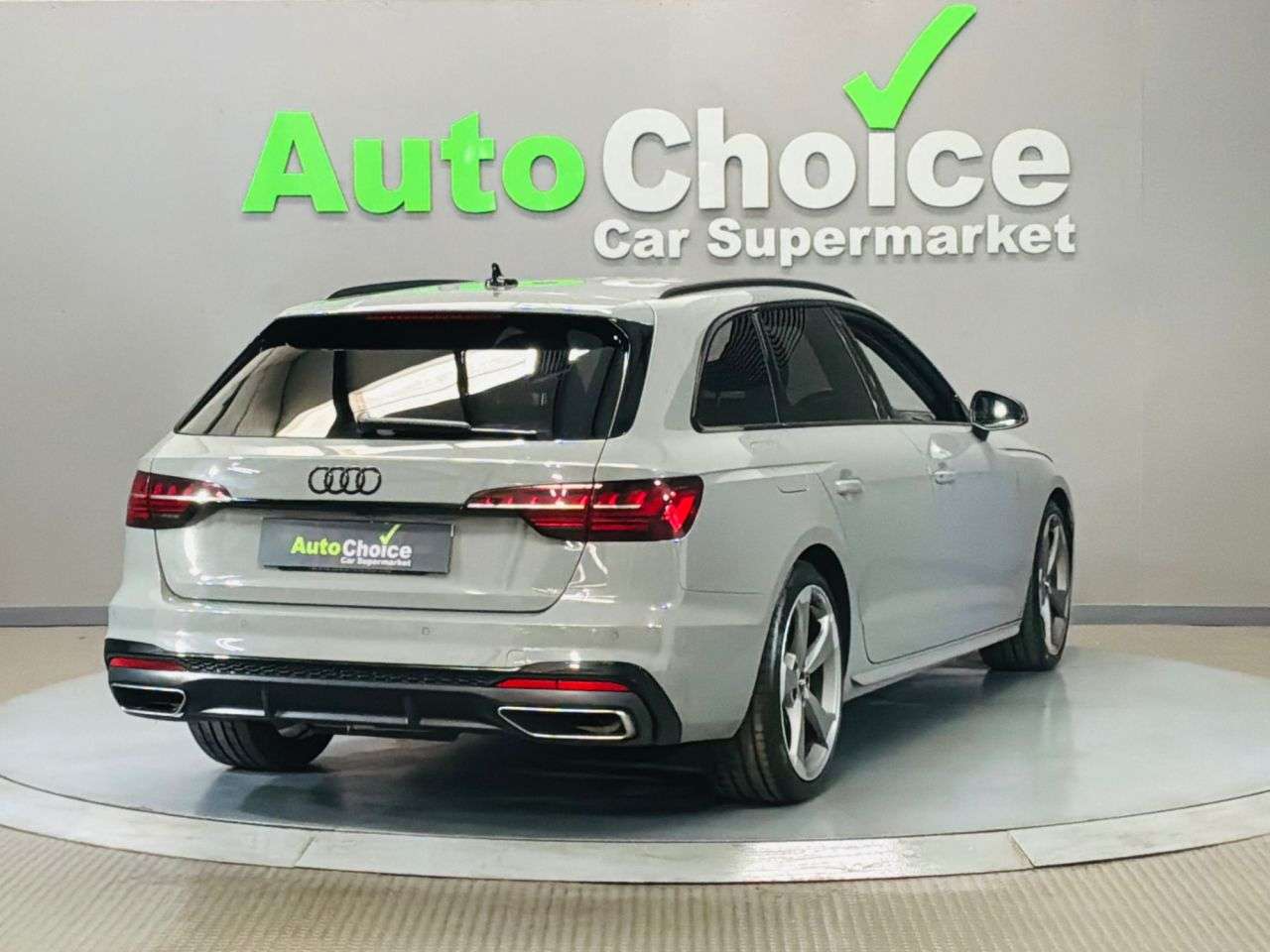 2020 AUDI A4 AVANT 2020 AUDI A4 AVANT