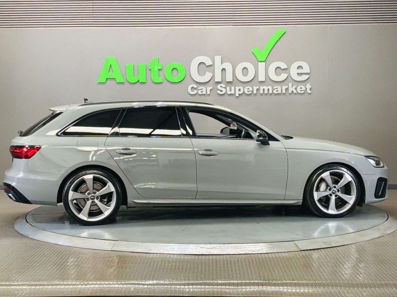 2020 AUDI A4 AVANT 2020 AUDI A4 AVANT