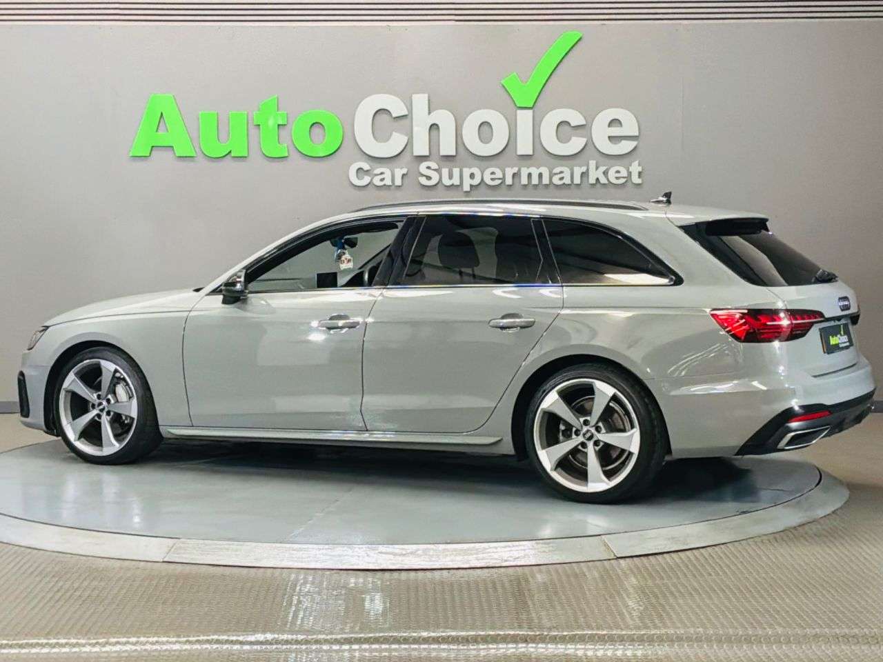 2020 AUDI A4 AVANT 2020 AUDI A4 AVANT