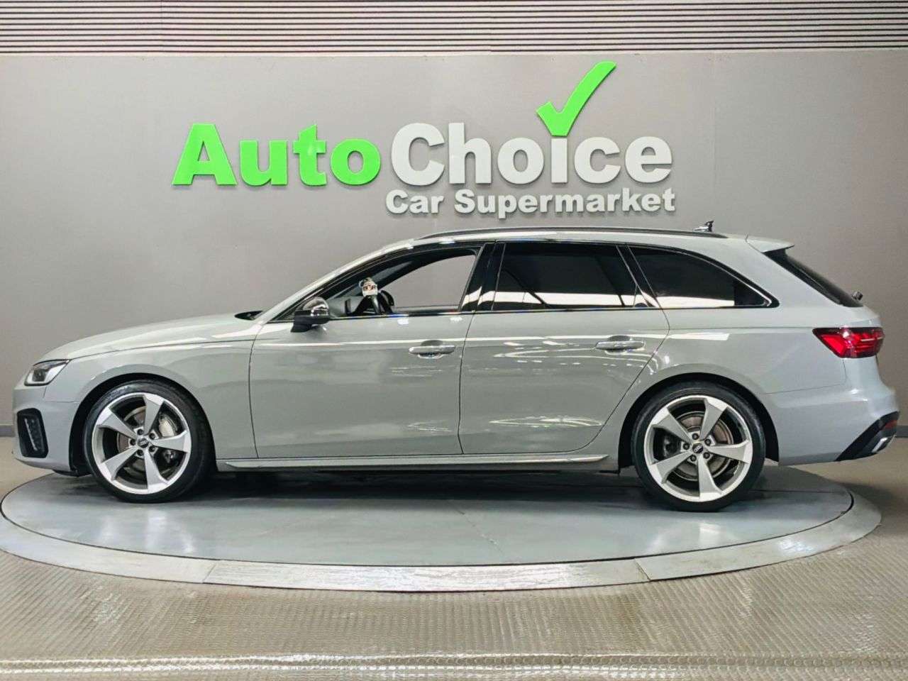 2020 AUDI A4 AVANT 2020 AUDI A4 AVANT