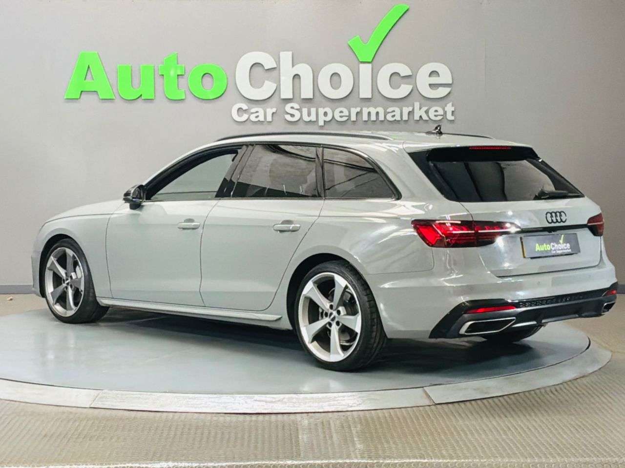 2020 AUDI A4 AVANT 2020 AUDI A4 AVANT