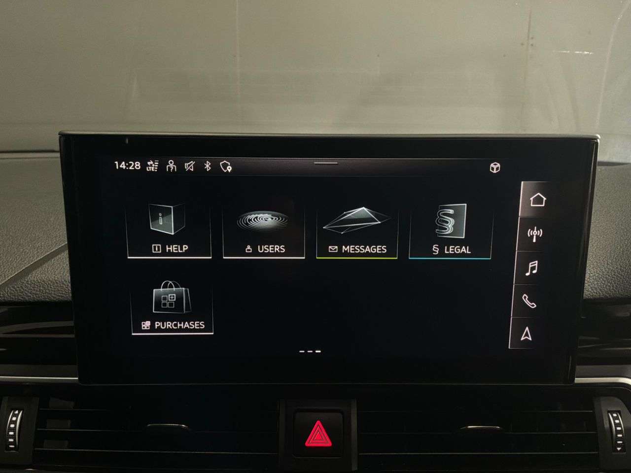 2020 AUDI A4 AVANT 2020 AUDI A4 AVANT