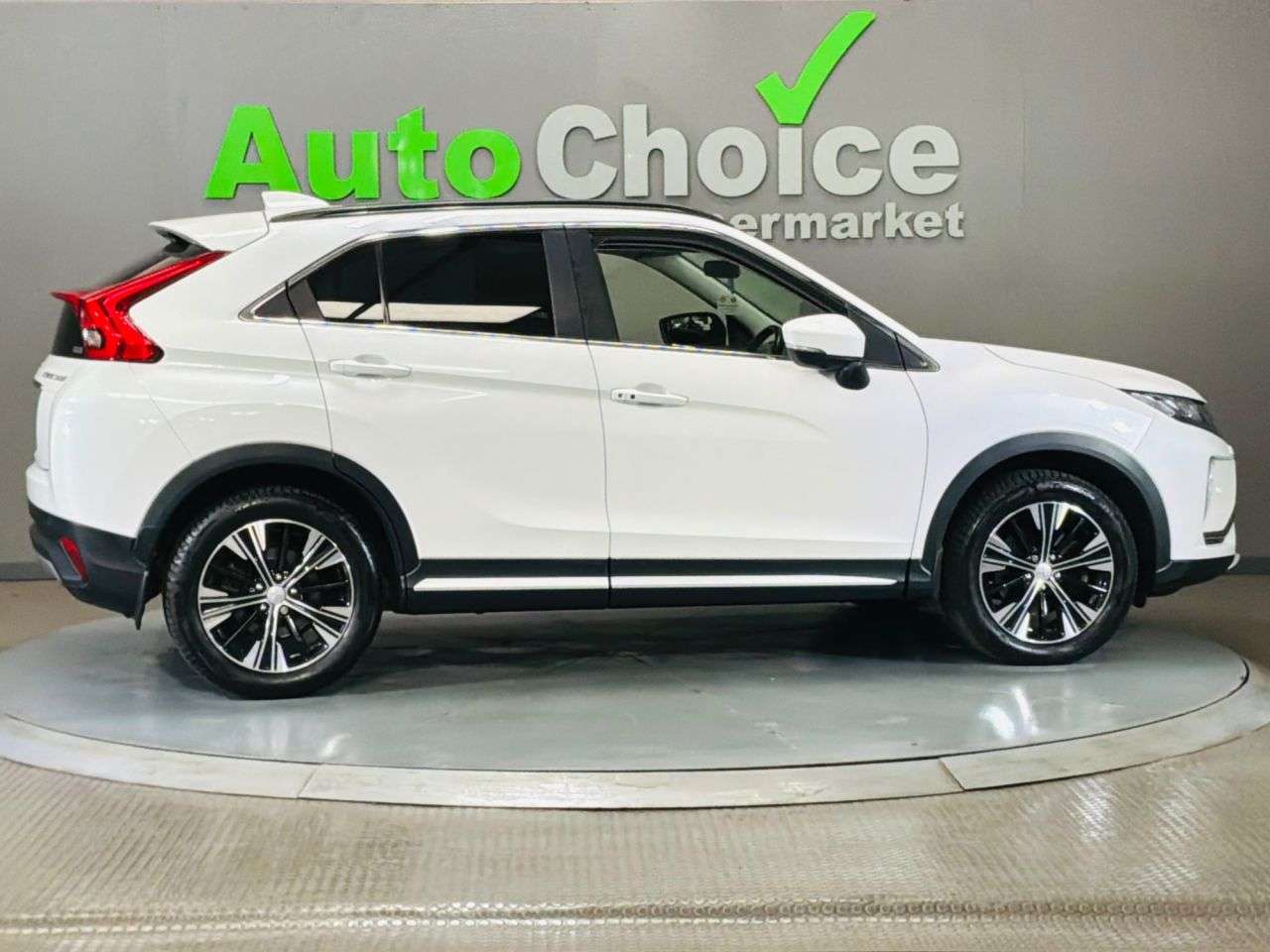 2018 MITSUBISHI ECLIPSE CROSS 2018 MITSUBISHI ECLIPSE CROSS