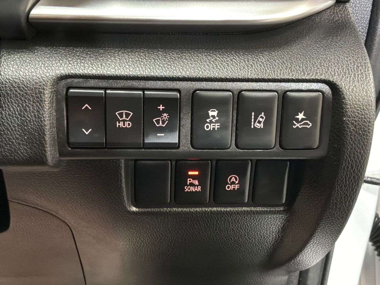 2018 MITSUBISHI ECLIPSE CROSS 2018 MITSUBISHI ECLIPSE CROSS