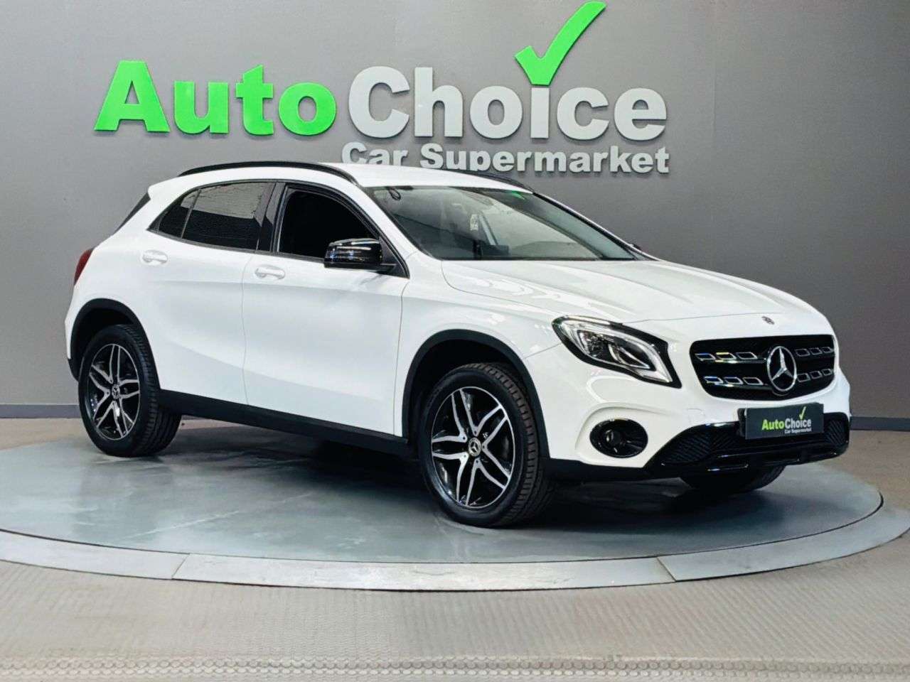A 2019 MERCEDES-BENZ 180 1.6 GLA180 Urban Edition SUV 5dr Petrol Manual Euro 6 (s/s) (122 ps) in Bla A 2019 MERCEDES-BENZ 180 1.6 GLA180 Urban Edition SUV 5dr Petrol Manual Euro 6 (s/s) (122 ps) in Bla