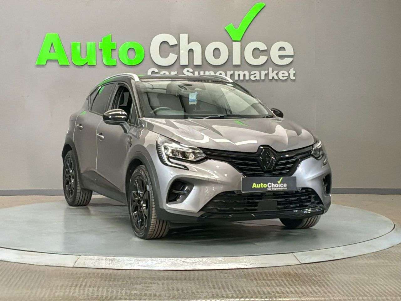 A 2023 RENAULT CAPTUR 1.6 E-TECH Rive Gauche SE SUV 5dr Petrol Hybrid Auto Euro 6 (s/s) (145 ps) A 2023 RENAULT CAPTUR 1.6 E-TECH Rive Gauche SE SUV 5dr Petrol Hybrid Auto Euro 6 (s/s) (145 ps)