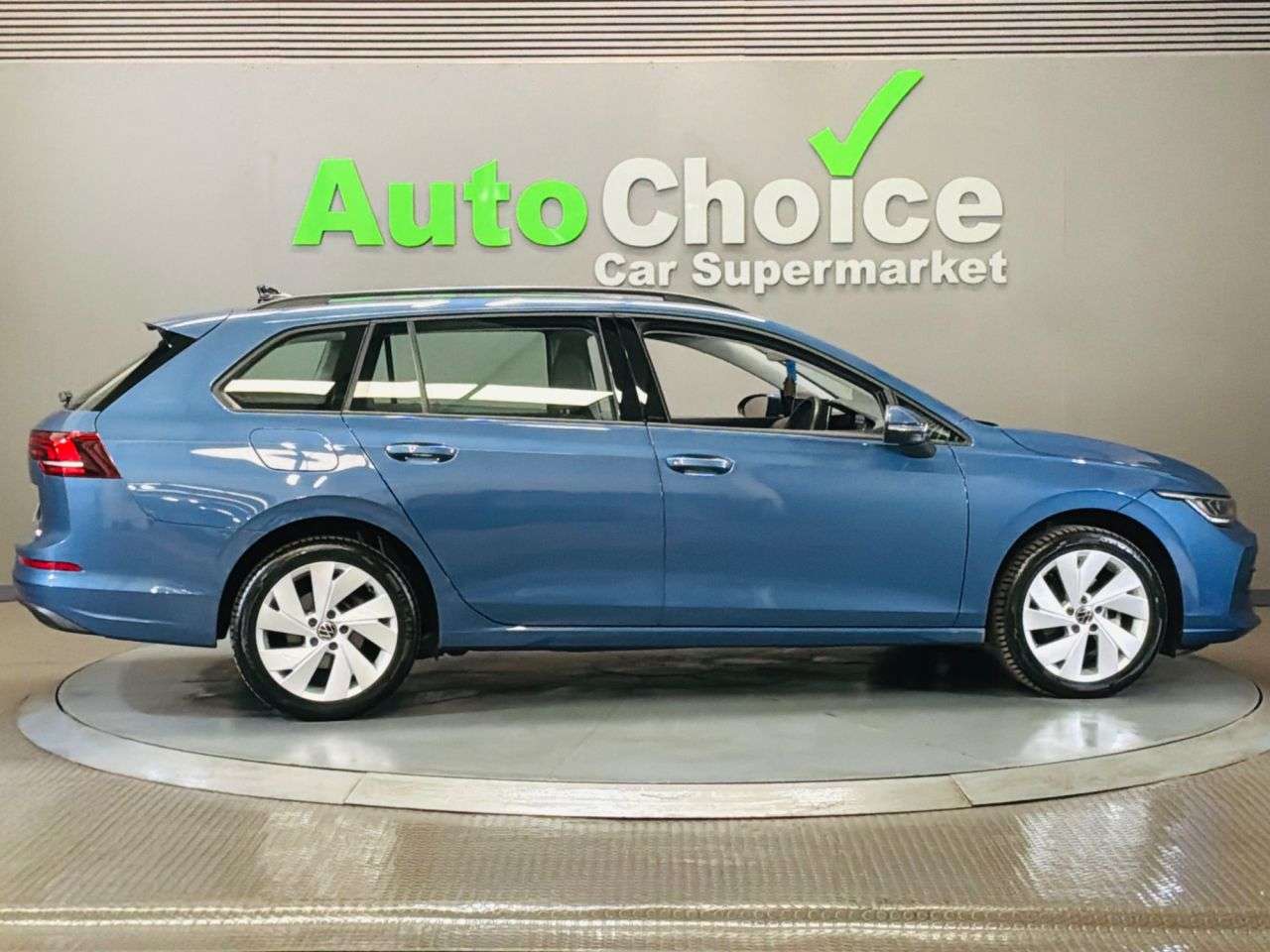 2024 VOLKSWAGEN GOLF 2024 VOLKSWAGEN GOLF