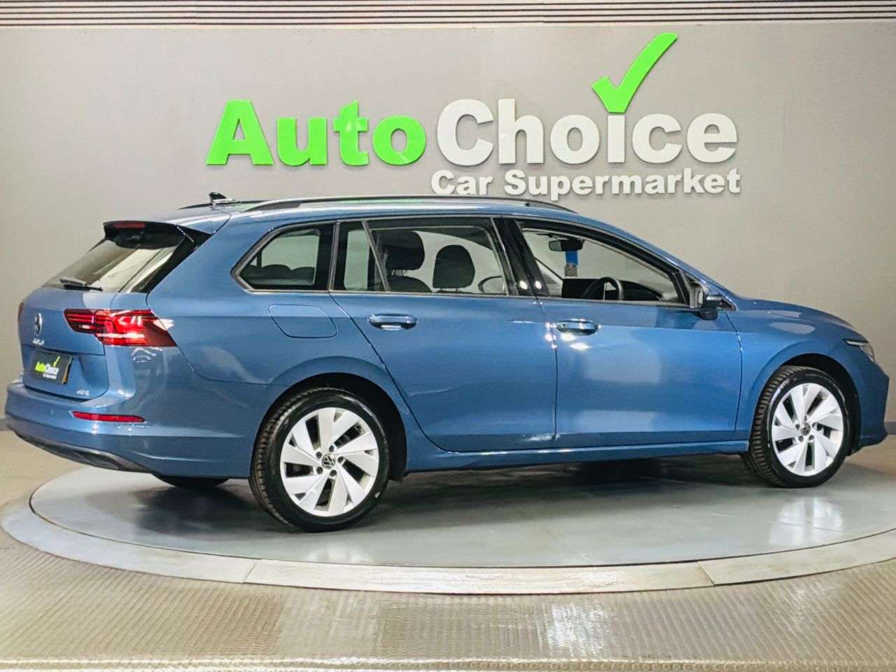 2024 VOLKSWAGEN GOLF 2024 VOLKSWAGEN GOLF