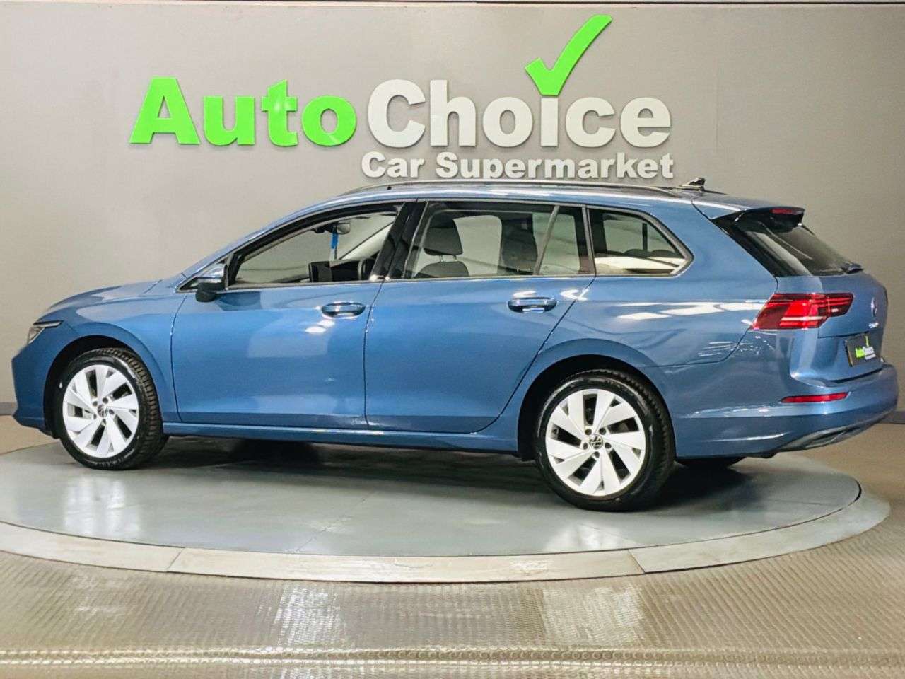 2024 VOLKSWAGEN GOLF 2024 VOLKSWAGEN GOLF