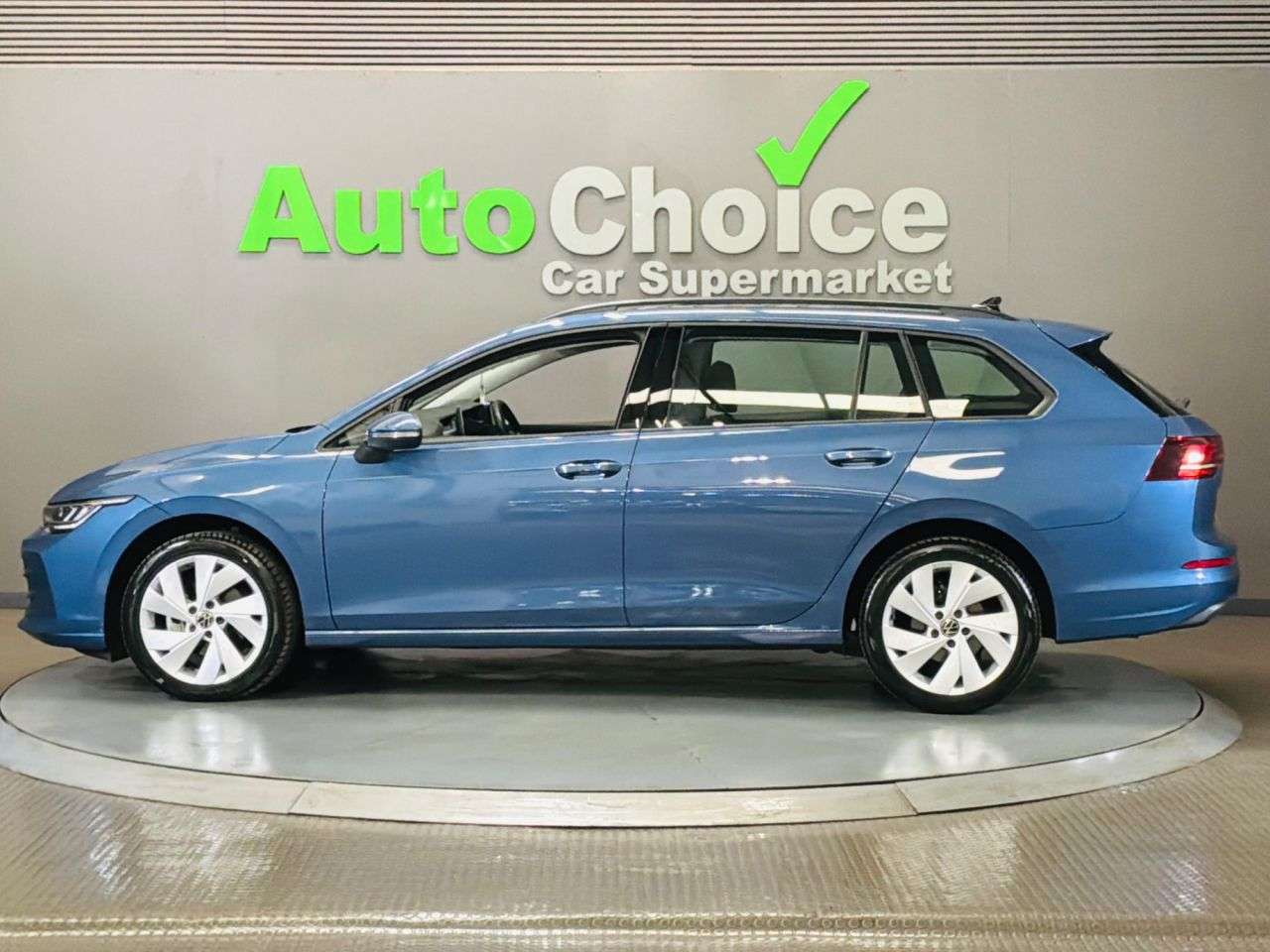 2024 VOLKSWAGEN GOLF 2024 VOLKSWAGEN GOLF