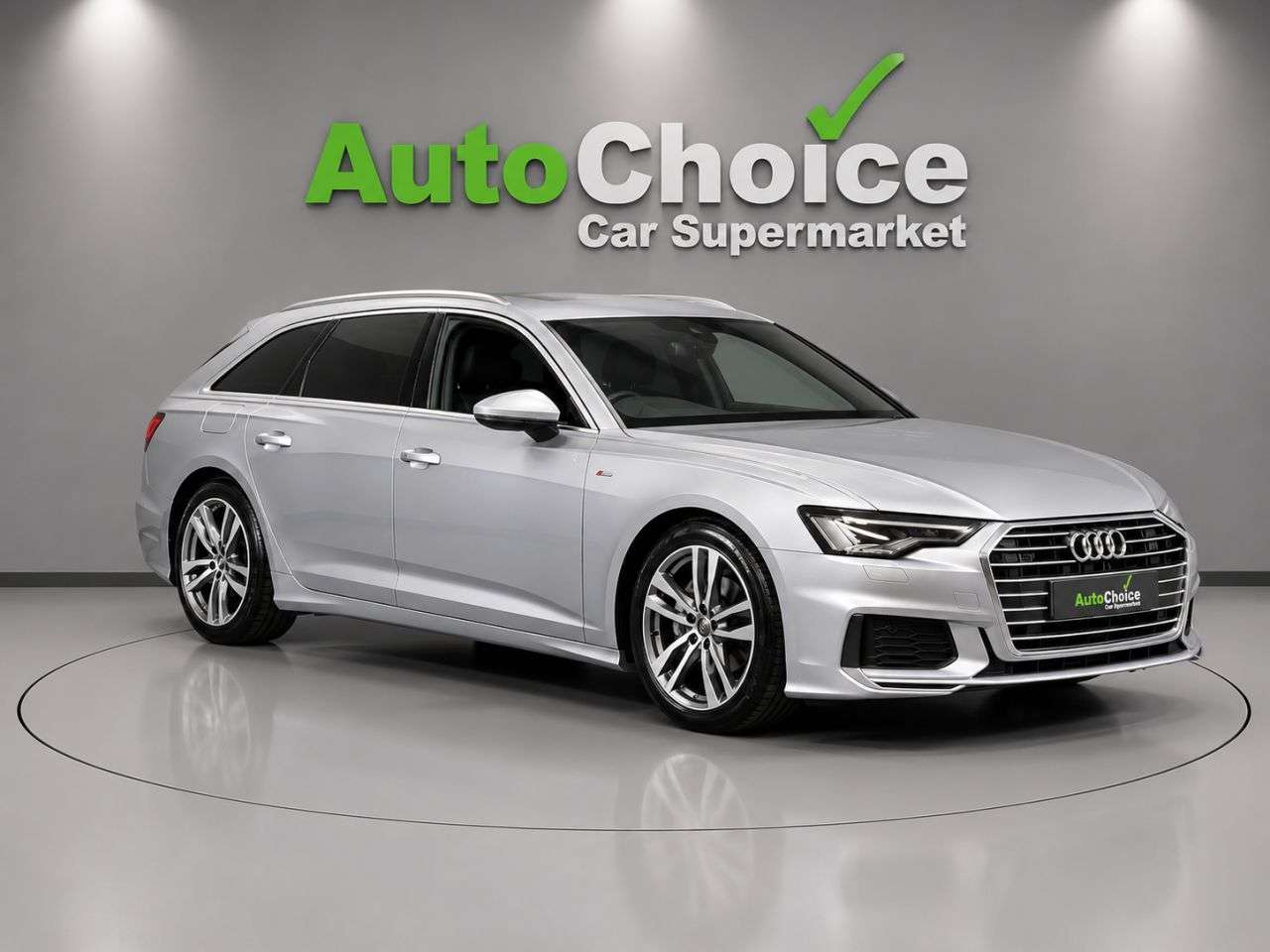 A 2019 AUDI A6 AVANT 2.0 TDI 40 S line Estate 5dr Diesel S Tronic Euro 6 (s/s) (204 ps) in Black A 2019 AUDI A6 AVANT 2.0 TDI 40 S line Estate 5dr Diesel S Tronic Euro 6 (s/s) (204 ps) in Black