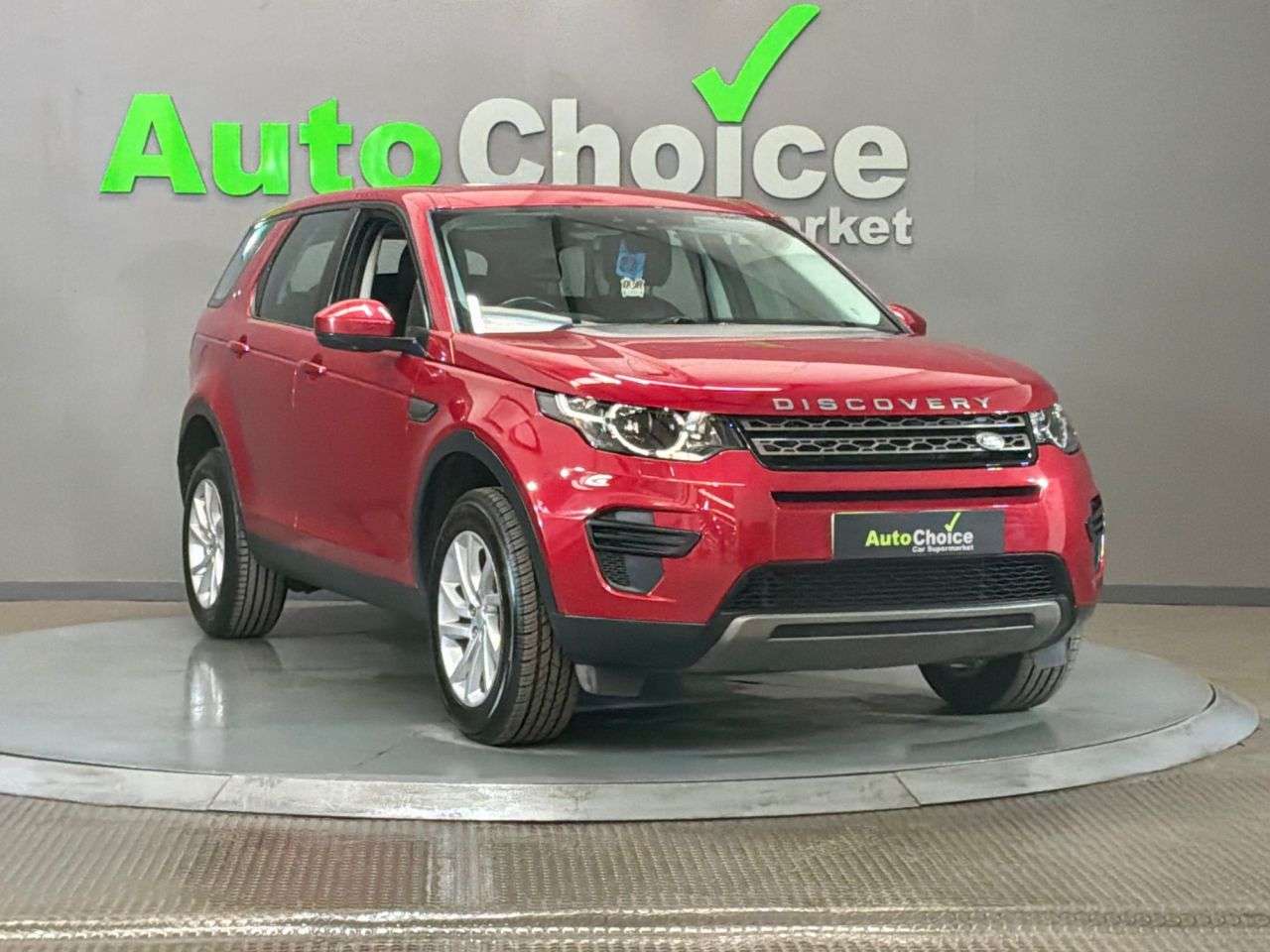 A 2018 LAND ROVER DISCOVERY SPORT 2.0 TD4 SE SUV 5dr Diesel Manual 4WD Euro 6 (s/s) (5 Seat) (150 ps) in Blac A 2018 LAND ROVER DISCOVERY SPORT 2.0 TD4 SE SUV 5dr Diesel Manual 4WD Euro 6 (s/s) (5 Seat) (150 ps) in Blac