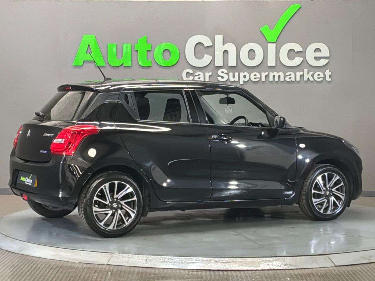 2023 SUZUKI SWIFT 2023 SUZUKI SWIFT
