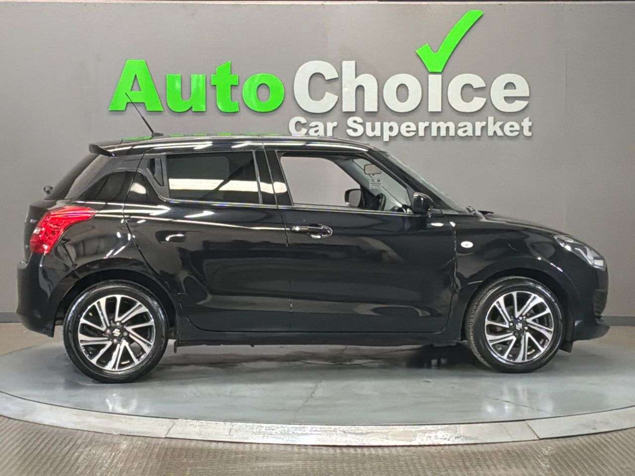 2023 SUZUKI SWIFT 2023 SUZUKI SWIFT
