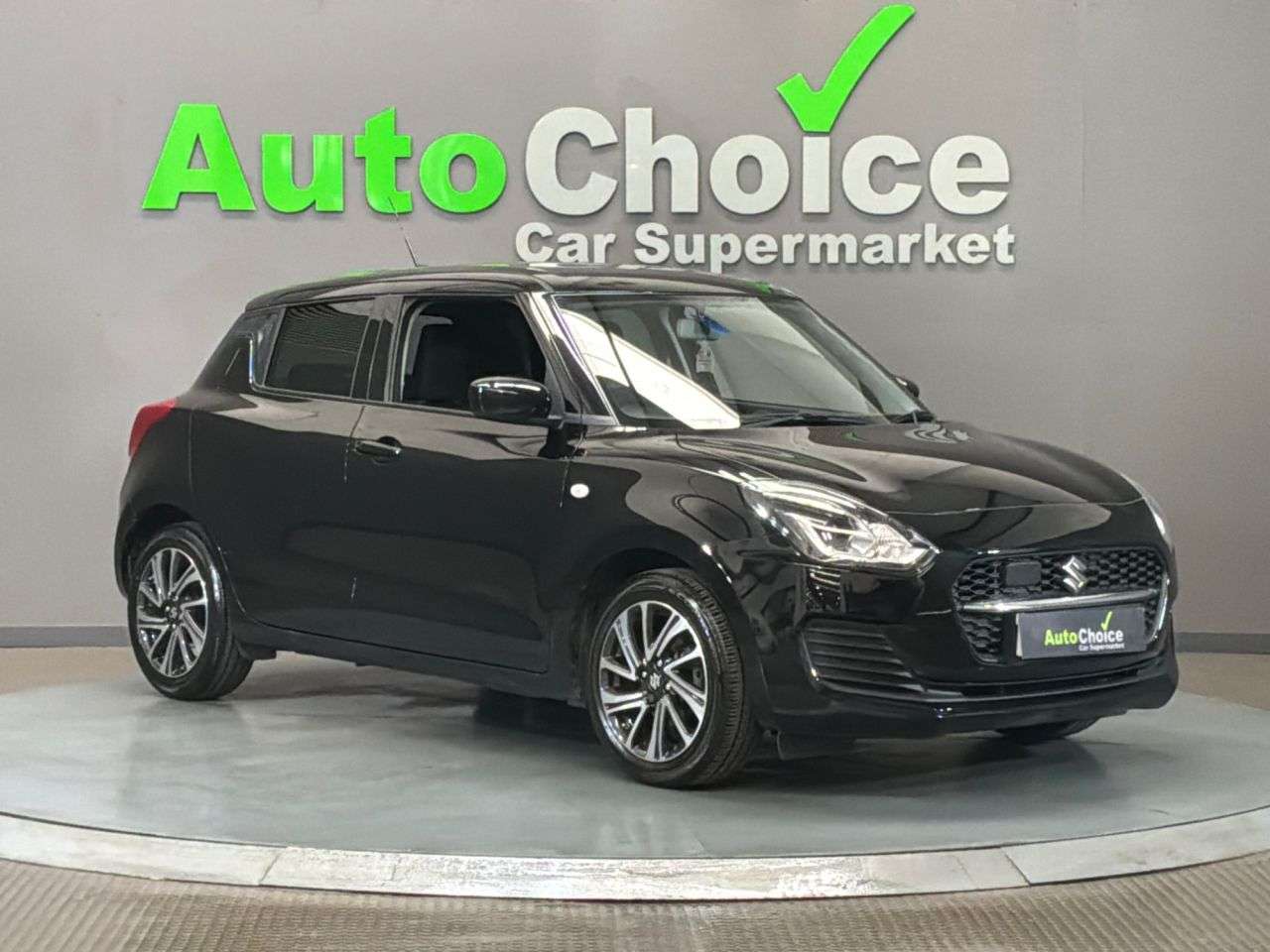 A 2023 SUZUKI SWIFT 1.2 Dualjet MHEV SZ-L Hatchback 5dr Petrol Hybrid Manual Euro 6 (s/s) (83 p A 2023 SUZUKI SWIFT 1.2 Dualjet MHEV SZ-L Hatchback 5dr Petrol Hybrid Manual Euro 6 (s/s) (83 p
