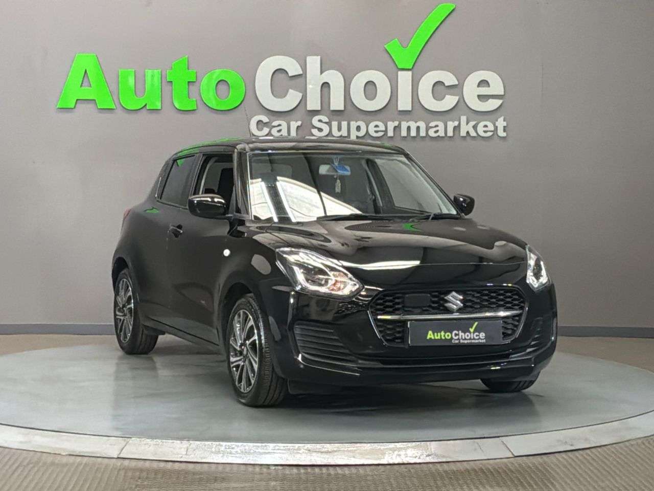 A 2023 SUZUKI SWIFT 1.2 Dualjet MHEV SZ-L Hatchback 5dr Petrol Hybrid Manual Euro 6 (s/s) (83 p A 2023 SUZUKI SWIFT 1.2 Dualjet MHEV SZ-L Hatchback 5dr Petrol Hybrid Manual Euro 6 (s/s) (83 p