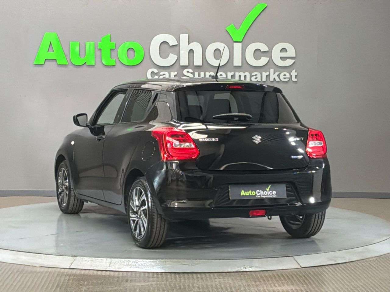 2023 SUZUKI SWIFT 2023 SUZUKI SWIFT