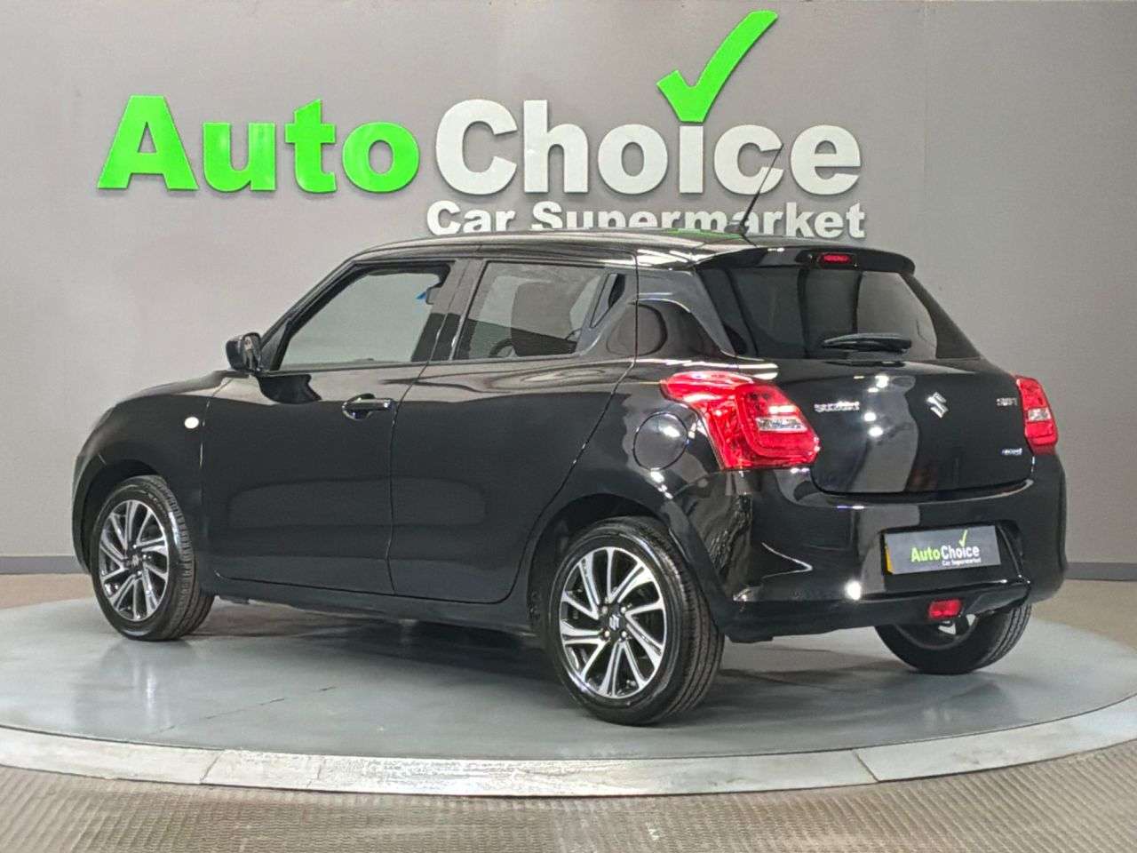 2023 SUZUKI SWIFT 2023 SUZUKI SWIFT