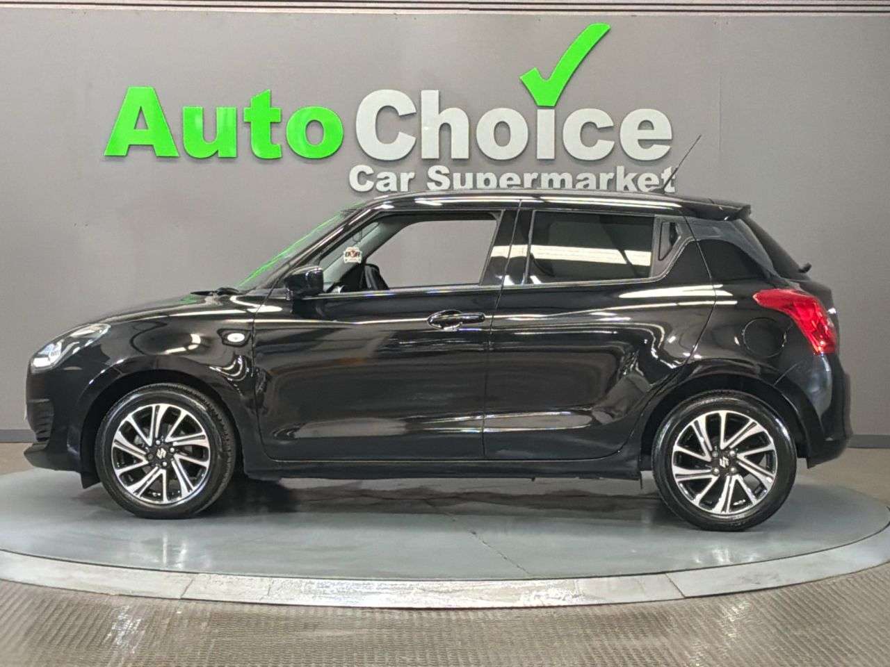 2023 SUZUKI SWIFT 2023 SUZUKI SWIFT