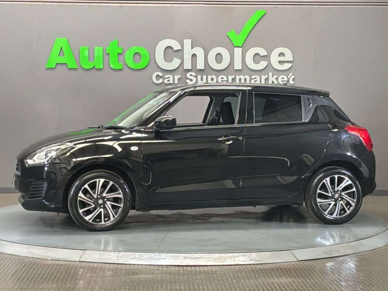 2023 SUZUKI SWIFT 2023 SUZUKI SWIFT