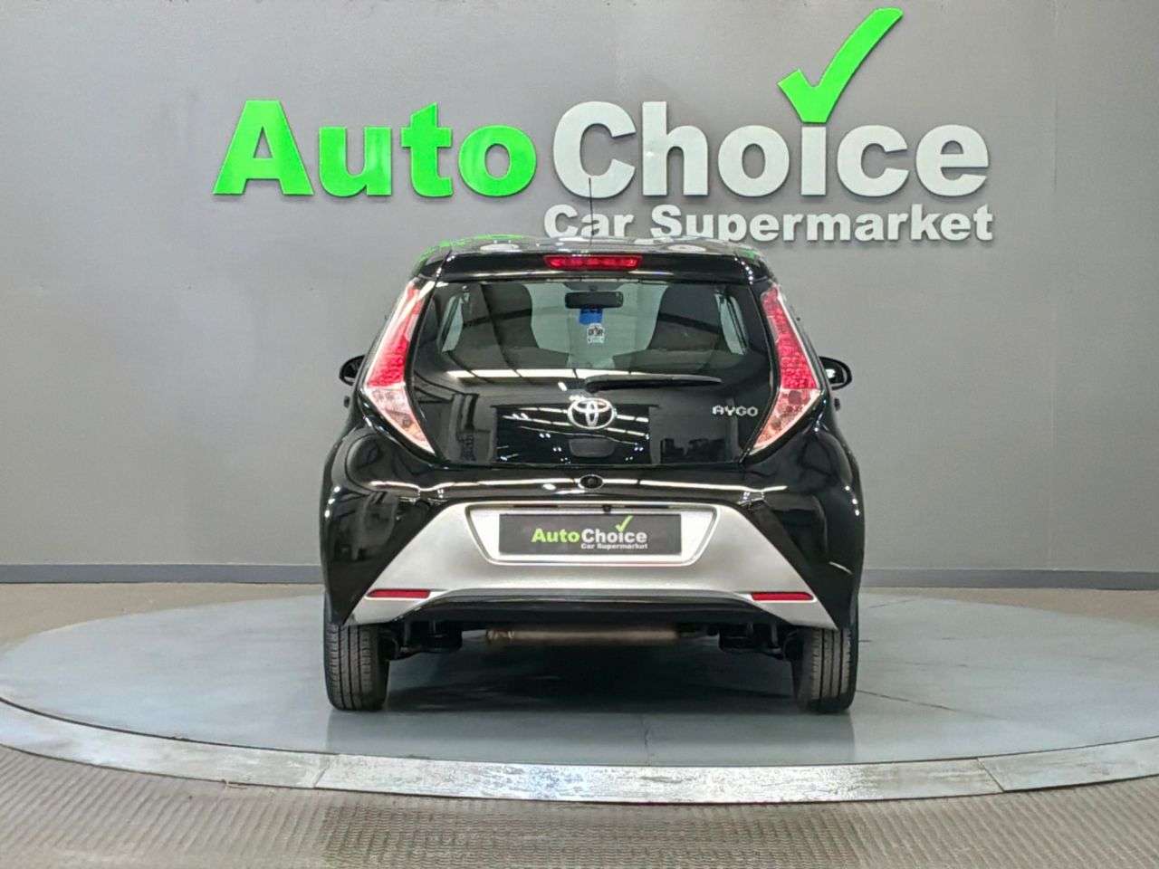 2015 TOYOTA AYGO 2015 TOYOTA AYGO
