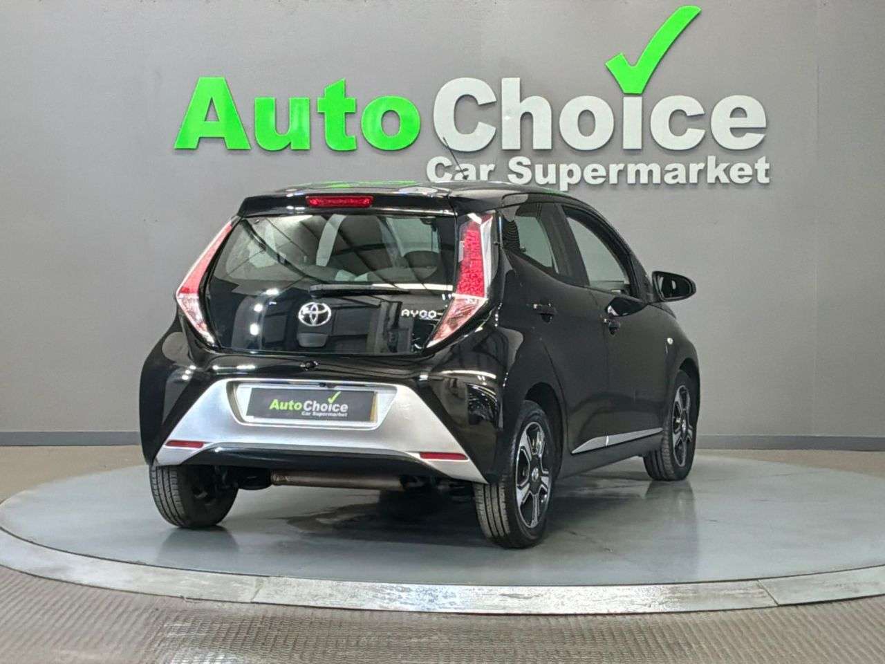 2015 TOYOTA AYGO 2015 TOYOTA AYGO