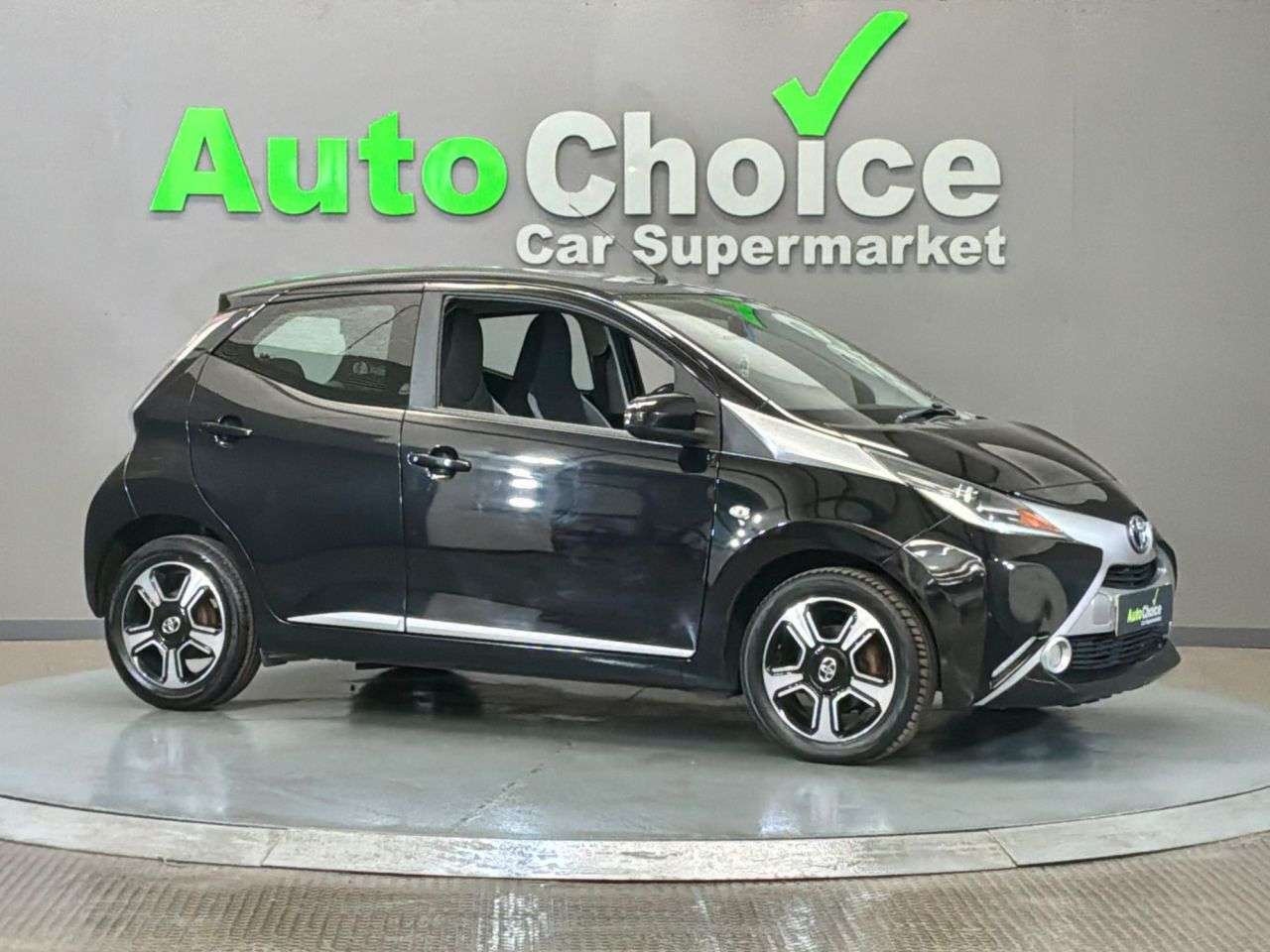 2015 TOYOTA AYGO 2015 TOYOTA AYGO