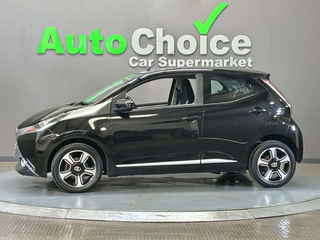 2015 TOYOTA AYGO 2015 TOYOTA AYGO