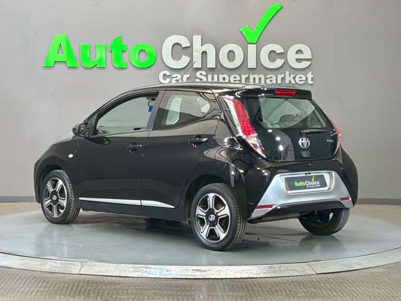 2015 TOYOTA AYGO 2015 TOYOTA AYGO