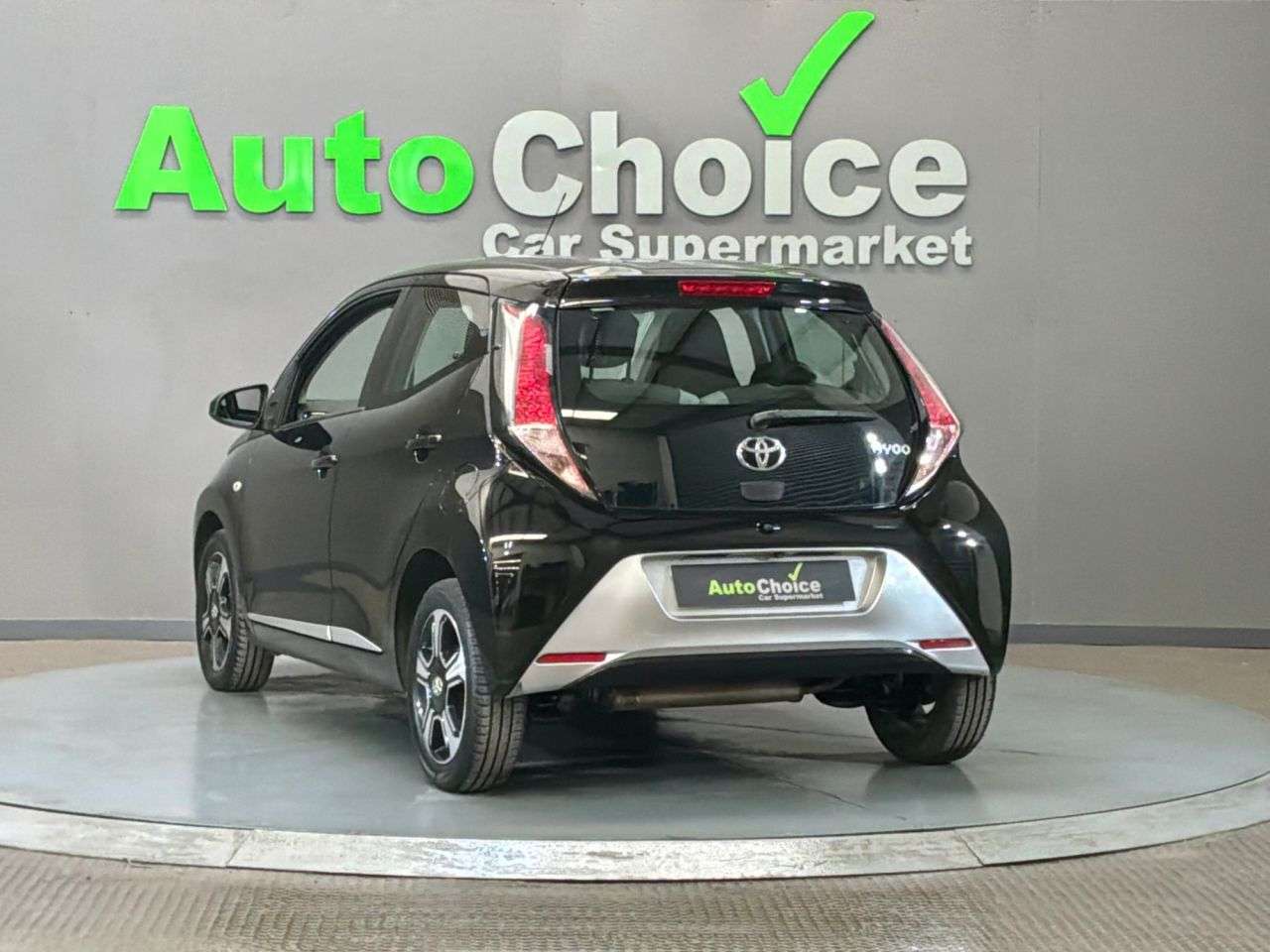 2015 TOYOTA AYGO 2015 TOYOTA AYGO