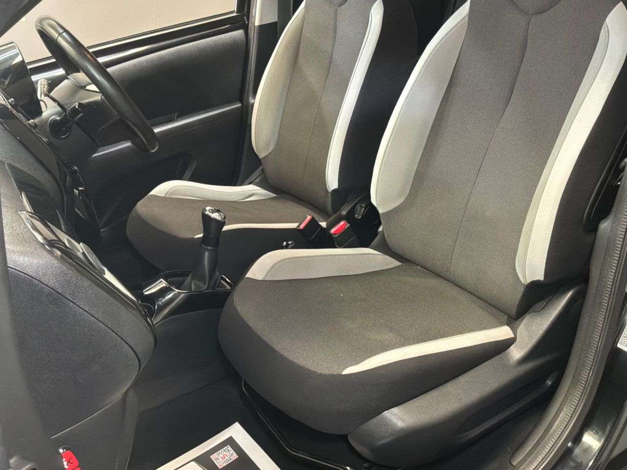 2015 TOYOTA AYGO 2015 TOYOTA AYGO