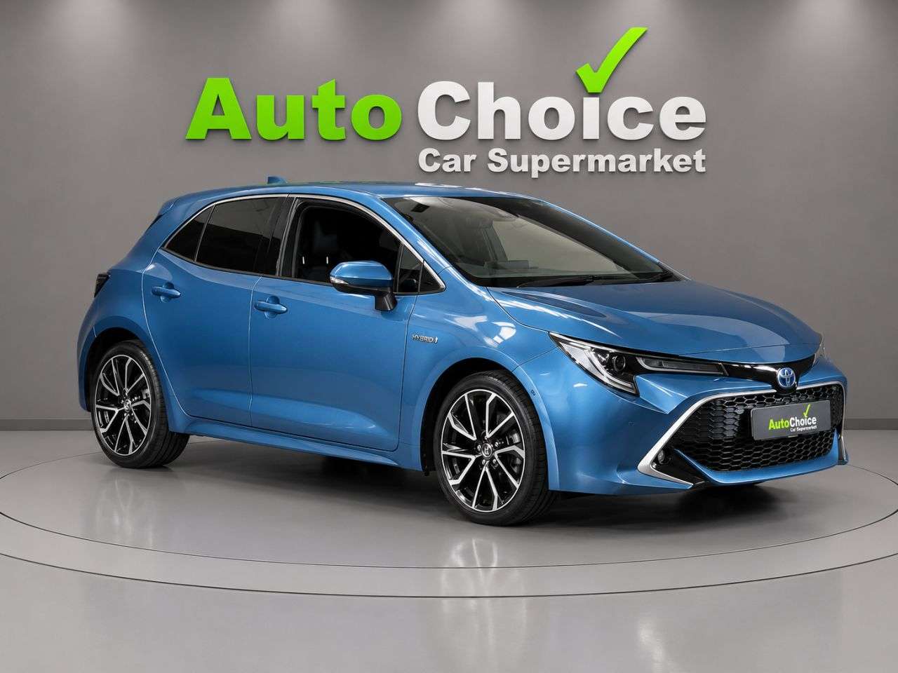 A 2019 TOYOTA COROLLA 1.8 VVT-h Excel Hatchback 5dr Petrol Hybrid CVT Euro 6 (s/s) (122 ps) in Bl A 2019 TOYOTA COROLLA 1.8 VVT-h Excel Hatchback 5dr Petrol Hybrid CVT Euro 6 (s/s) (122 ps) in Bl
