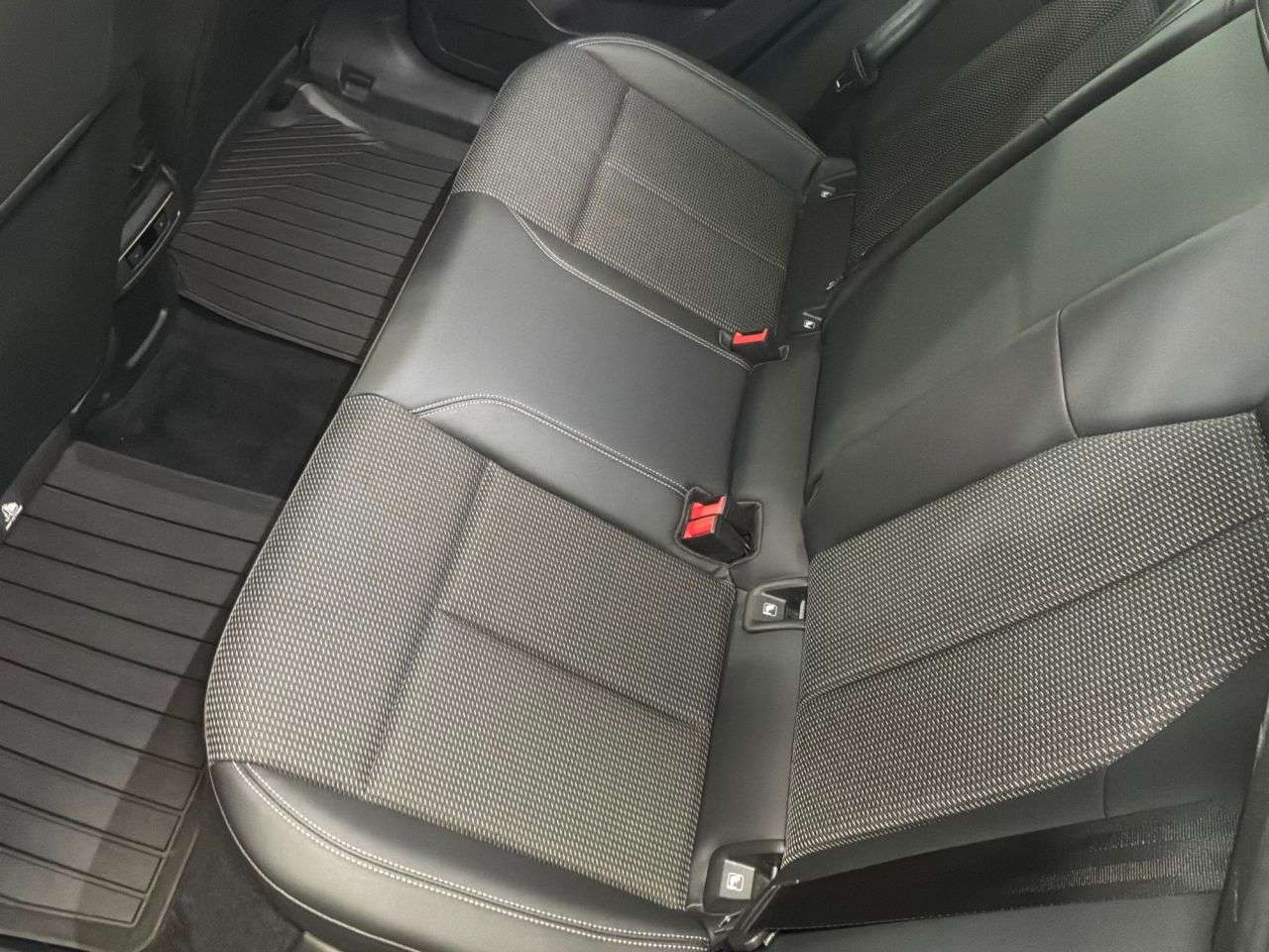 2021 AUDI Q4 E-TRON 2021 AUDI Q4 E-TRON