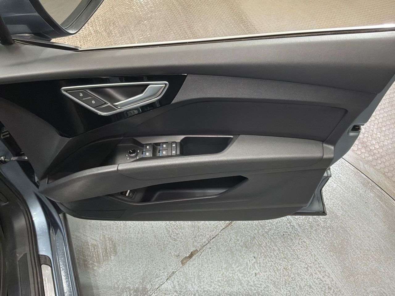 2021 AUDI Q4 E-TRON 2021 AUDI Q4 E-TRON