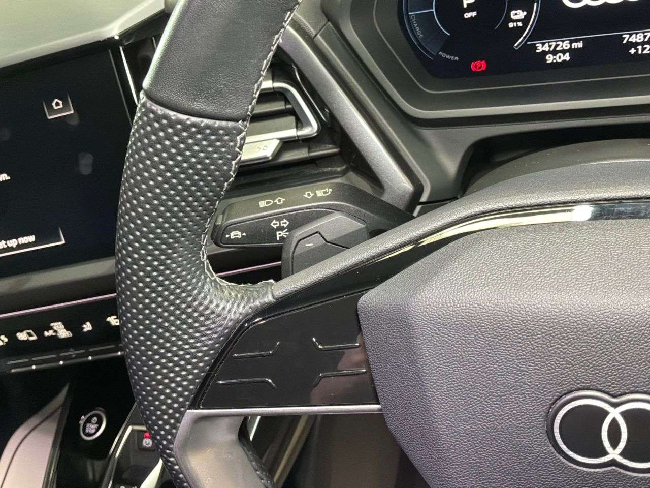 2021 AUDI Q4 E-TRON 2021 AUDI Q4 E-TRON