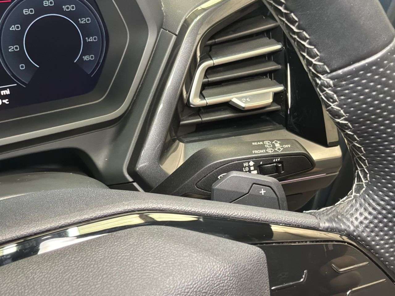 2021 AUDI Q4 E-TRON 2021 AUDI Q4 E-TRON