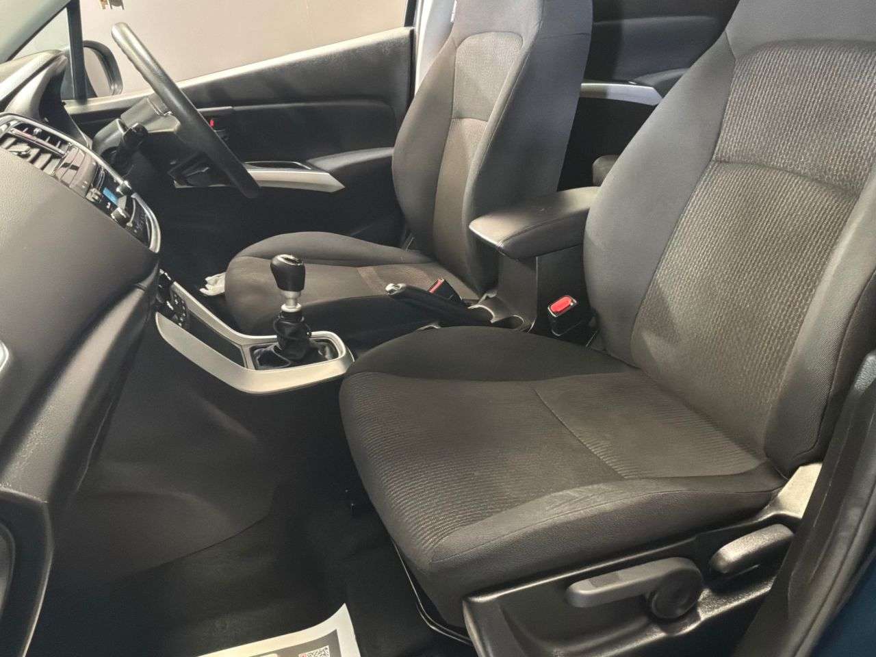 2021 SUZUKI SX4 S-CROSS 2021 SUZUKI SX4 S-CROSS